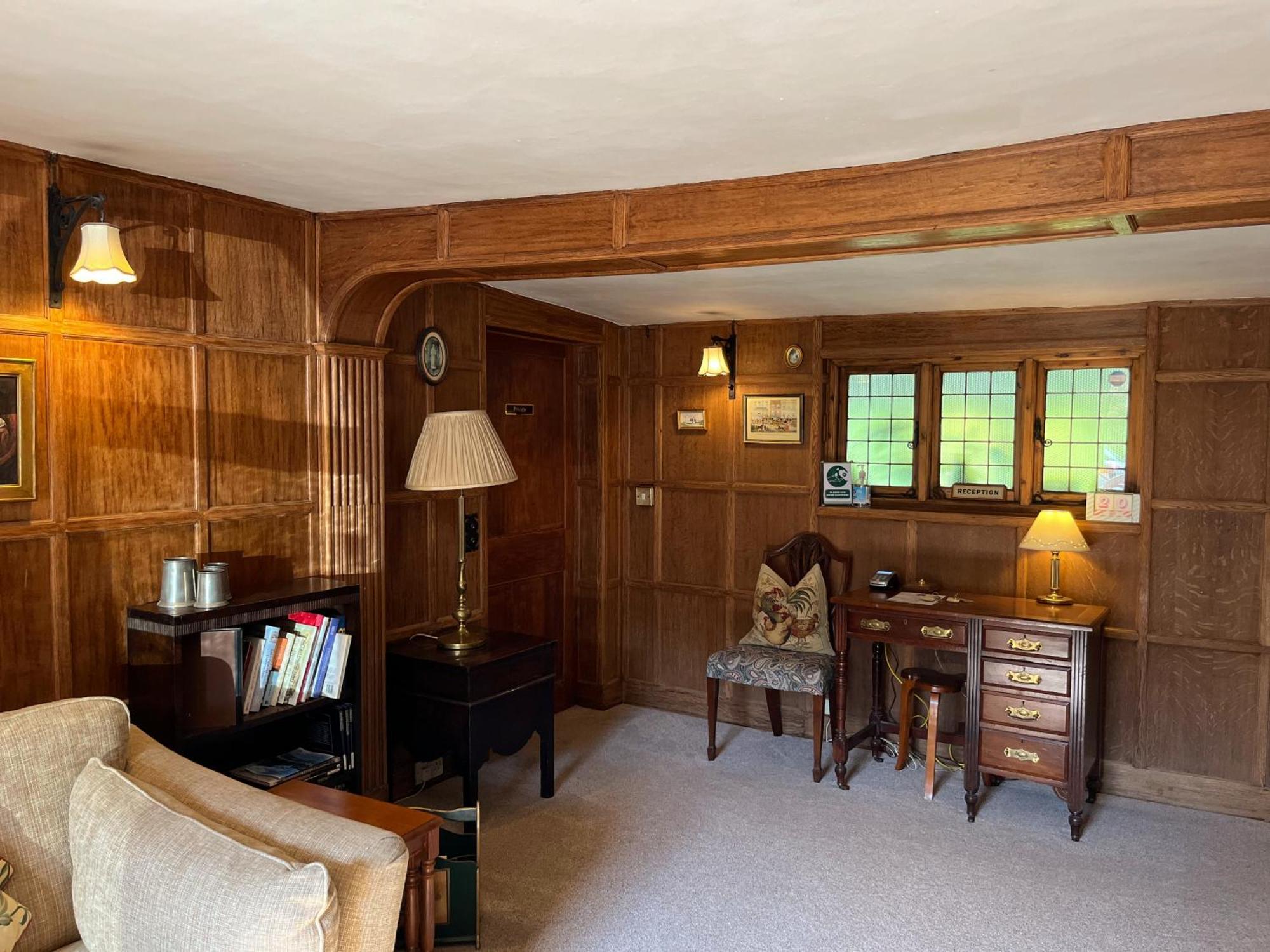 The Cottage Guest House Birchanger Экстерьер фото